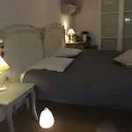 Homes D Opale, Caroline 招待所 3*