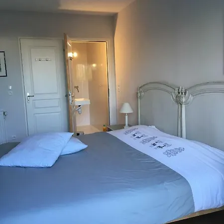 Homes D Opale, Caroline Casa de hóspedes