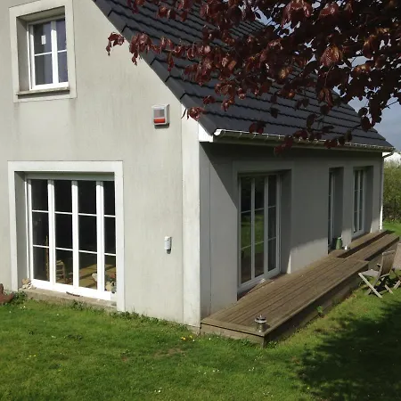 Homes D Opale, Caroline